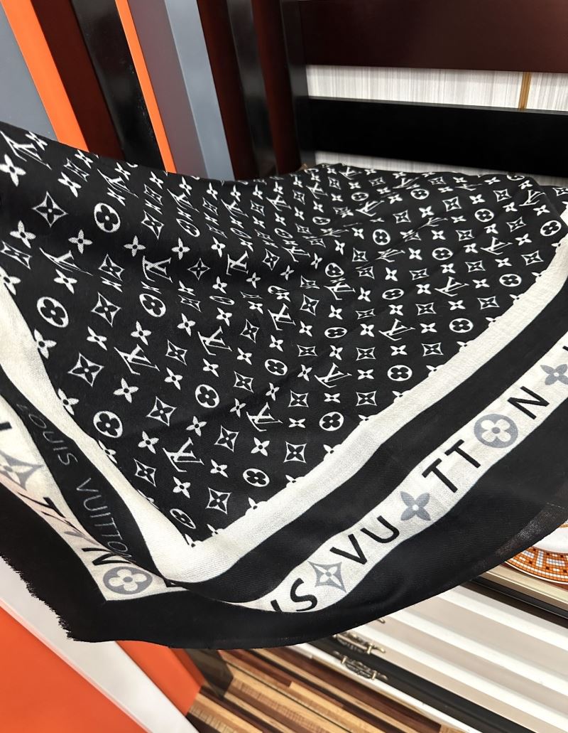 Louis Vuitton Scarf